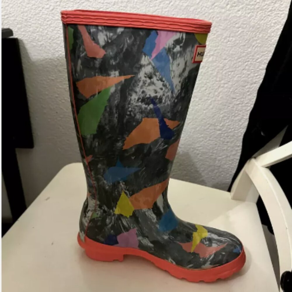 NEW!! Hunter Kids Original Storm/Rain Boots - Big Kids Size 5 Camo Rhythmic Pink